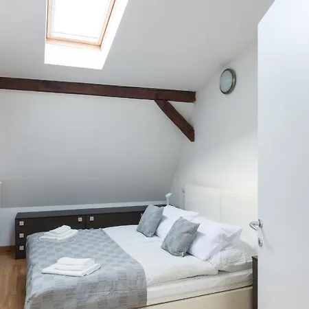 Comfy Loft On Hlavna 아파트 코시체